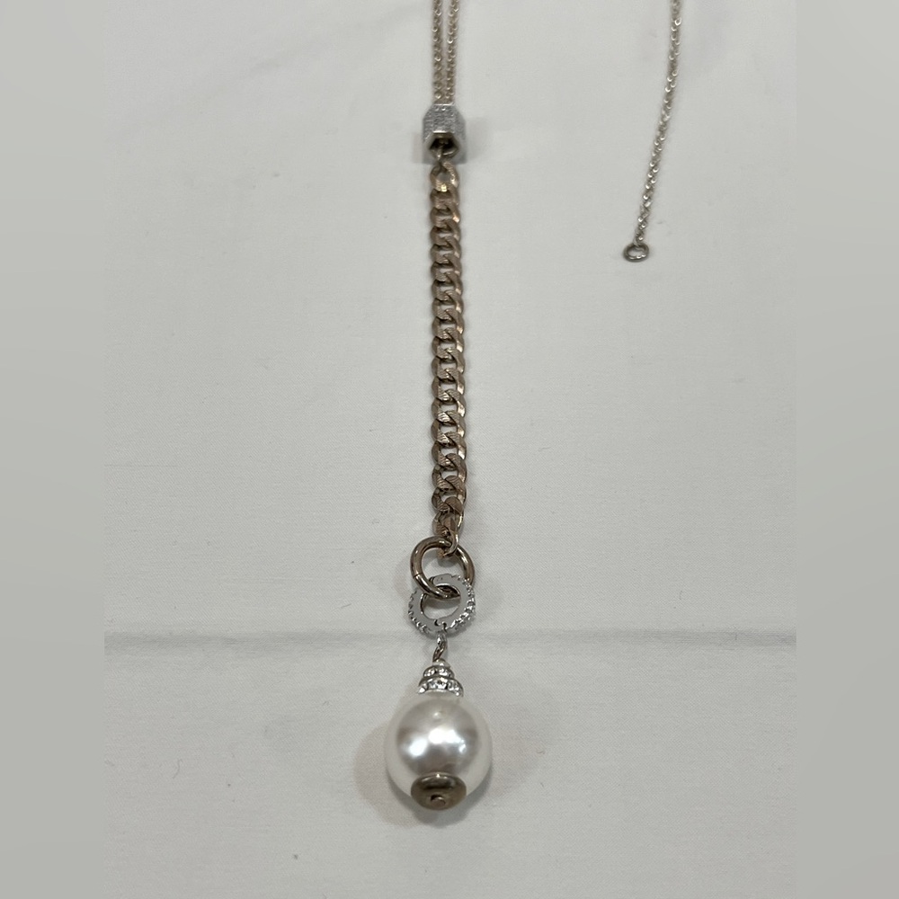 EUC Hillberg & Berk necklace